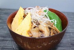 牛肉ときのこの森もり丼