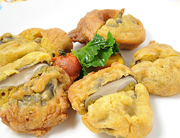 >カレー味のしいたけドッグ