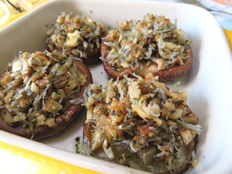 椎茸のカップアヒージョ